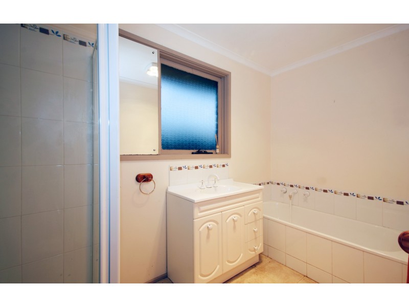 99 Inglis Street, Sale VIC 3850