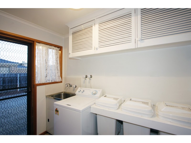 1 Loughnan Court, Wurruk VIC 3850