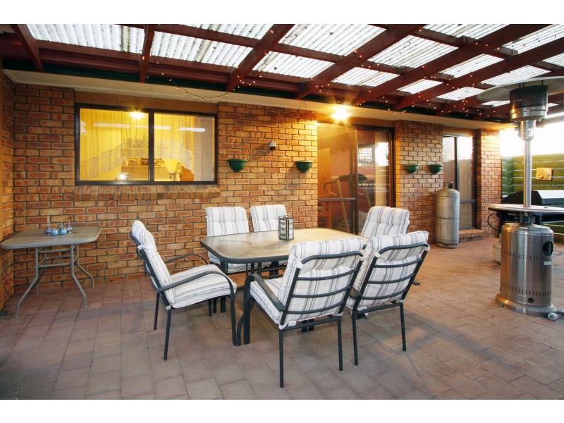 1 Loughnan Court, Wurruk VIC 3850