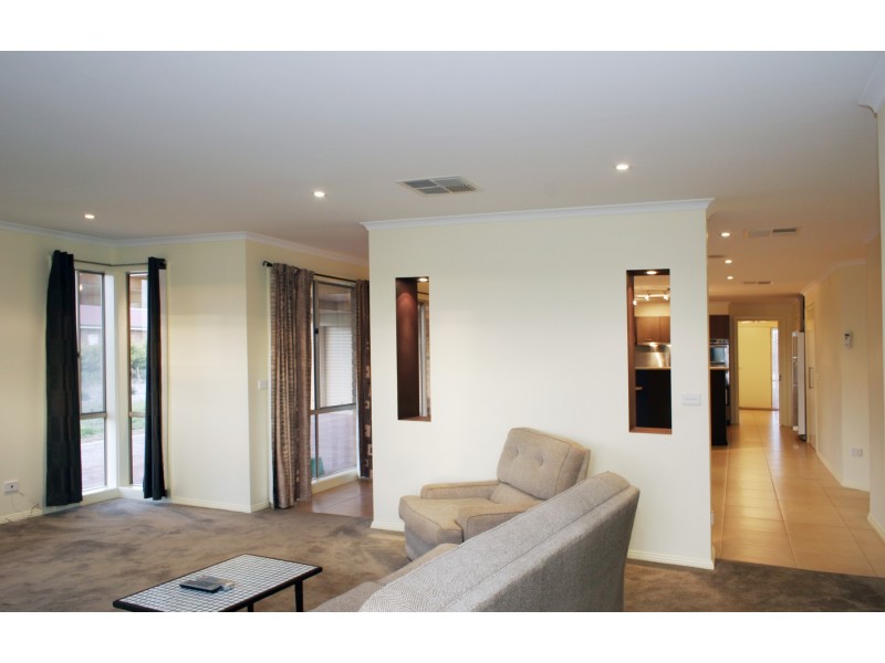 21 Dowling Court, Wurruk VIC 3850