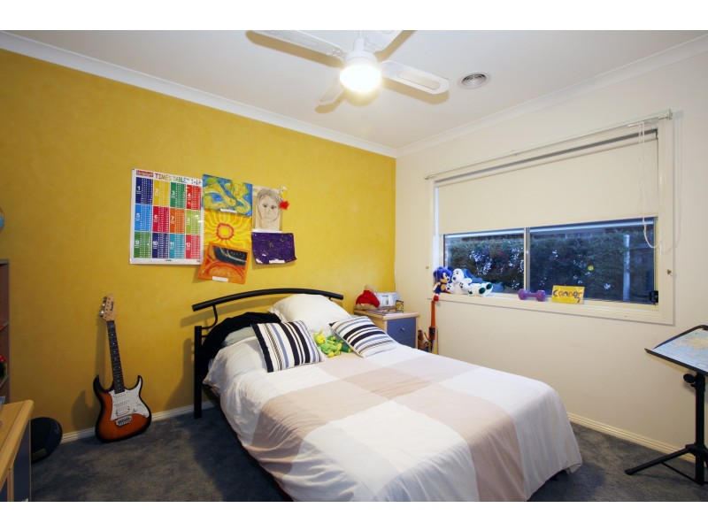 16 Pelican Street, Sale VIC 3850