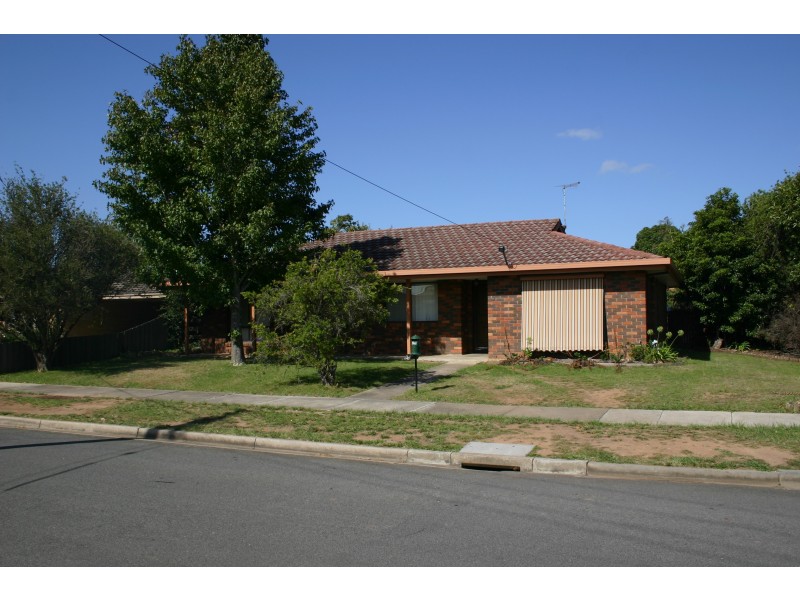 2 Joseph Street, Sale VIC 3850