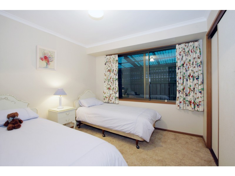 19 Helen Crescent, Sale VIC 3850