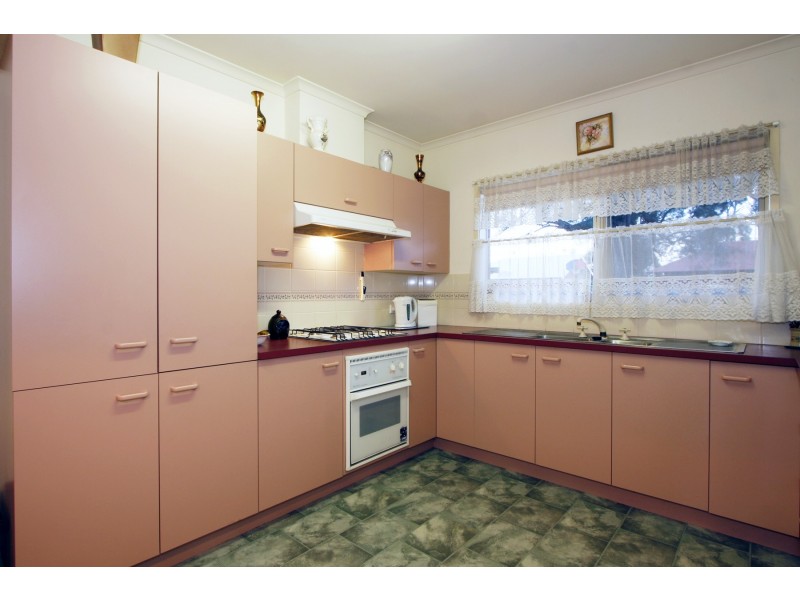 2/19 Desailly Street, Sale VIC 3850