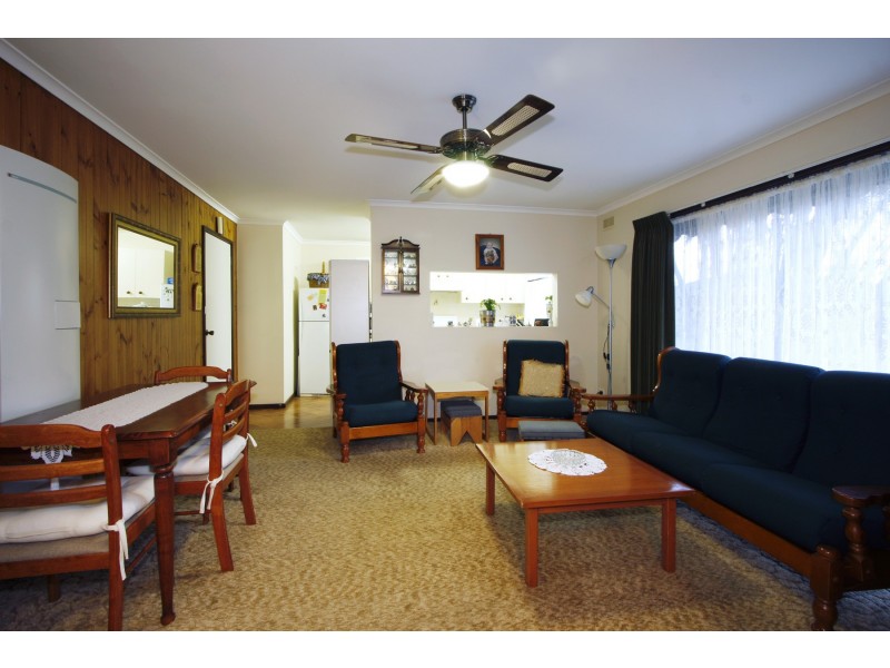 1/102 Stawell street, Sale VIC 3850