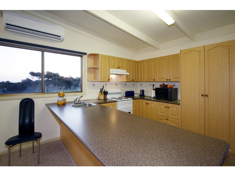 2349 Seaspray Road, Seaspray VIC 3851