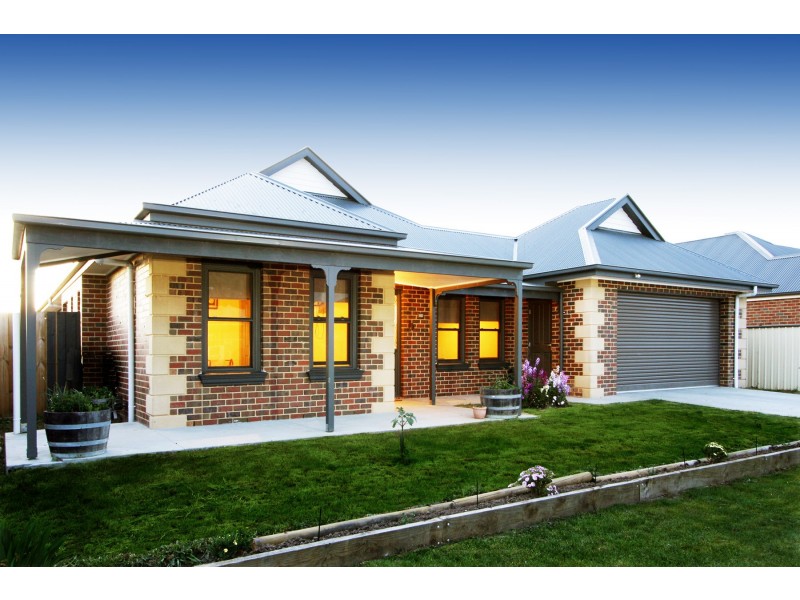 30 Marilyn Way, Sale VIC 3850