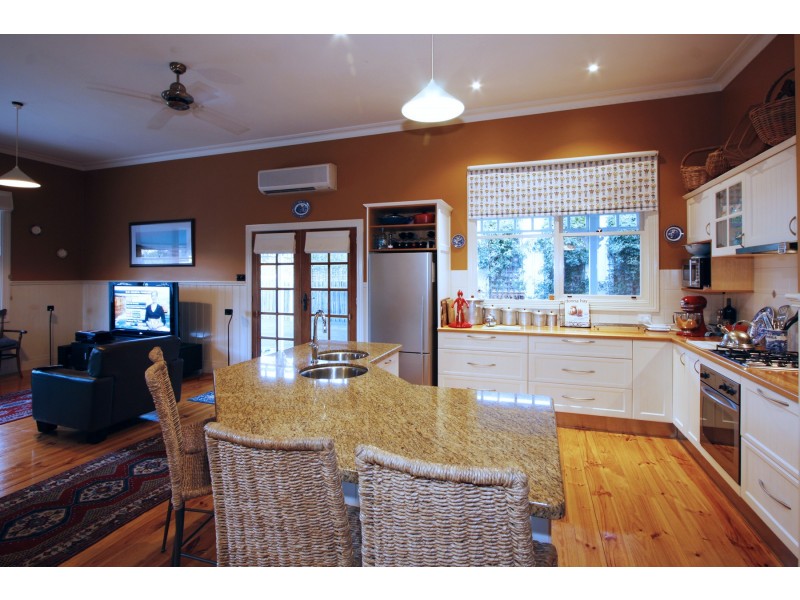 38 Raglan Street, Sale VIC 3850