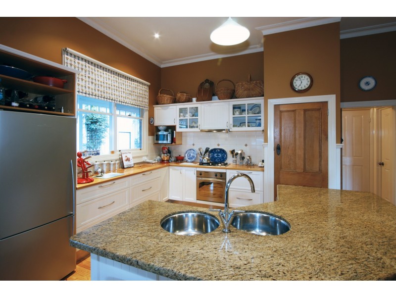 38 Raglan Street, Sale VIC 3850