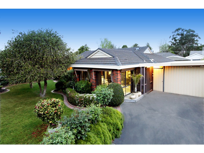 14 Phillip Crescent, Sale VIC 3850