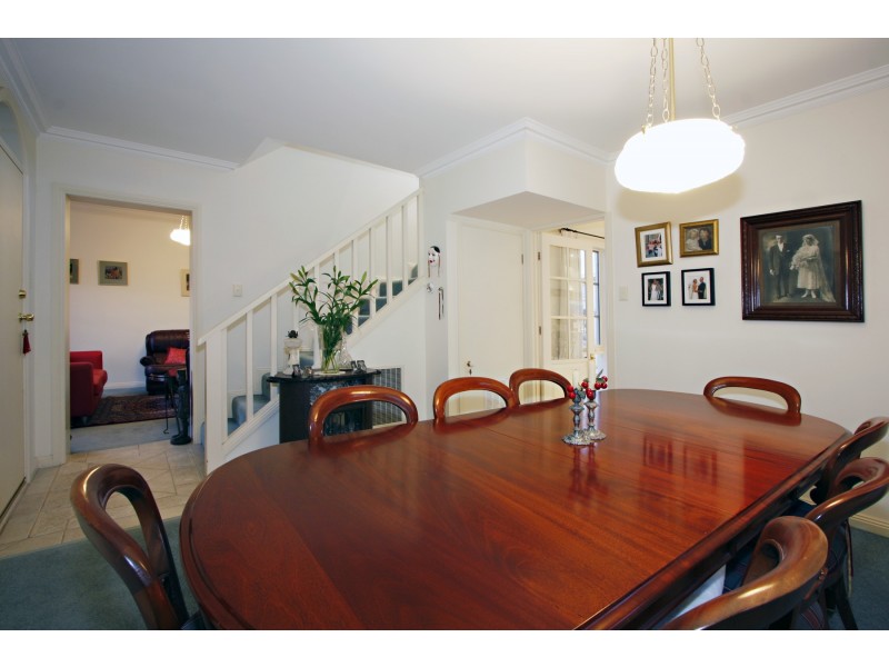 21 Woodburne Drive, Sale VIC 3850