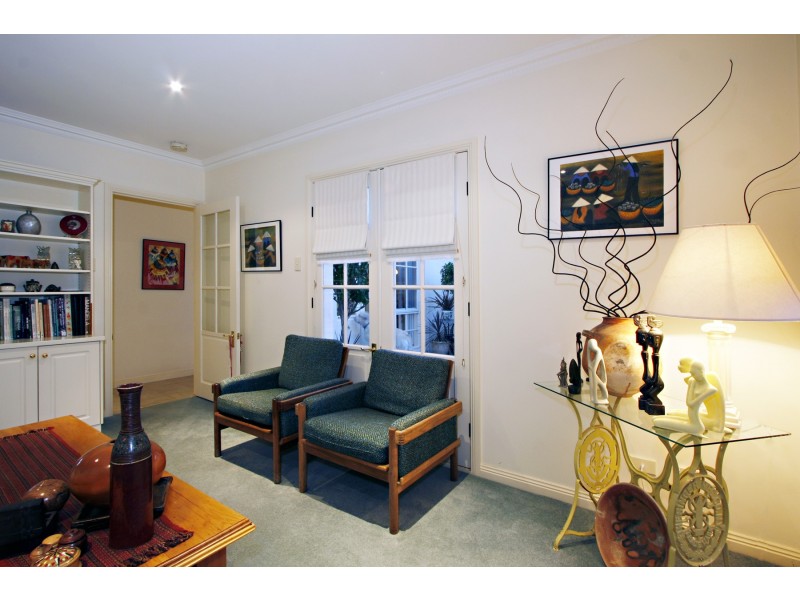 21 Woodburne Drive, Sale VIC 3850