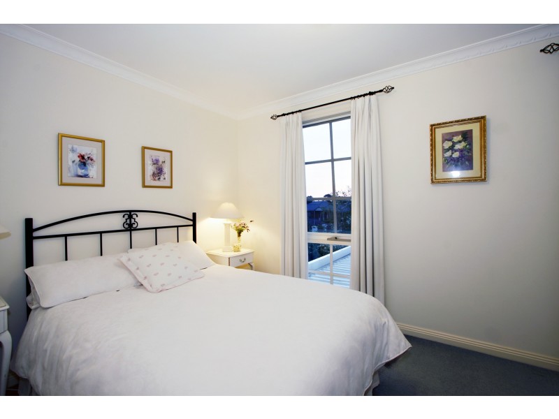 21 Woodburne Drive, Sale VIC 3850