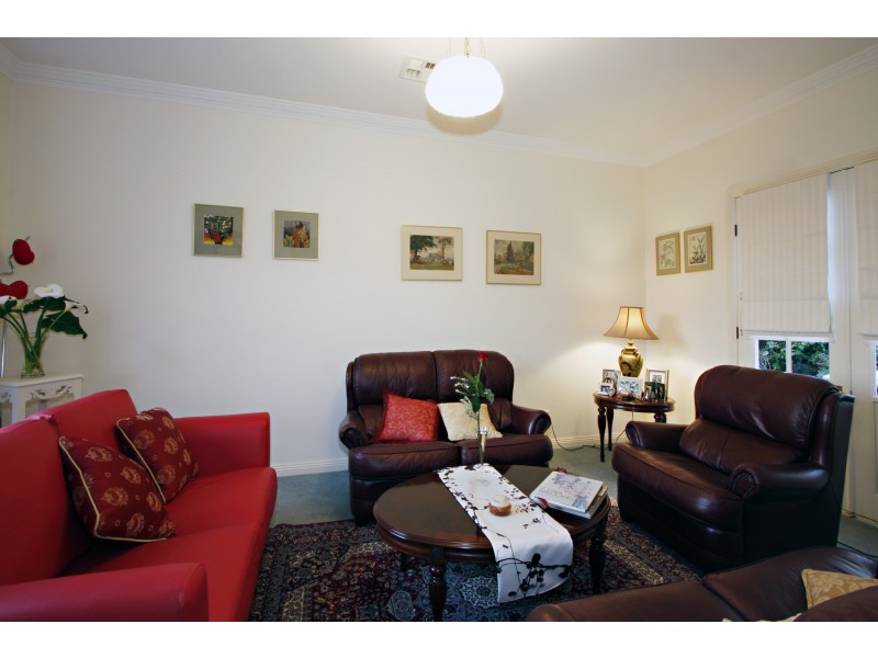 21 Woodburne Drive, Sale VIC 3850