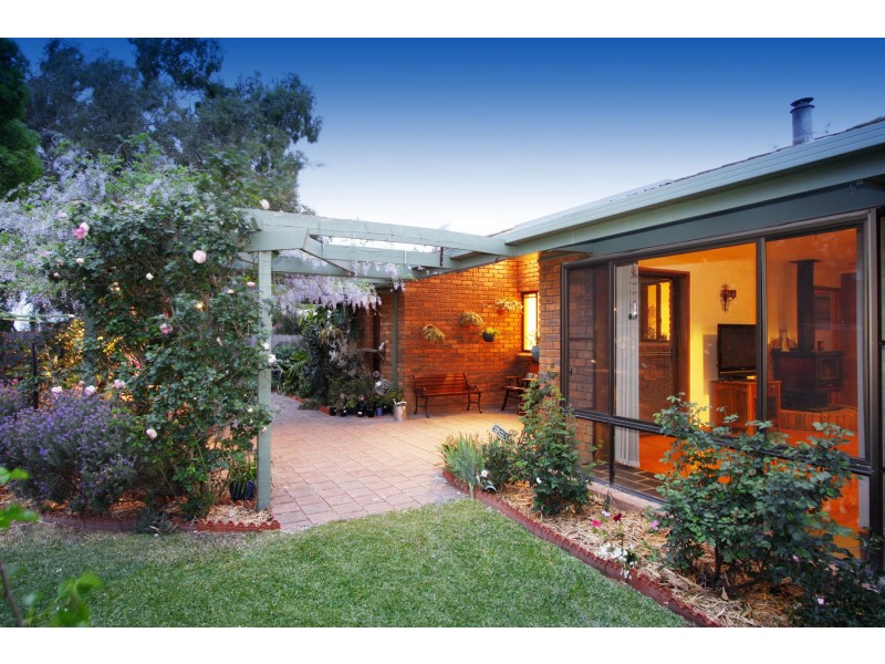 34 Helen Crescent, Sale VIC 3850