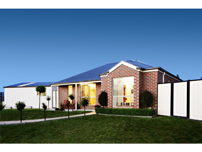 19 Marilyn Way, Sale VIC 3850