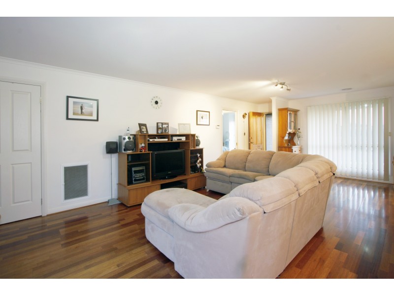 19 Marilyn Way, Sale VIC 3850