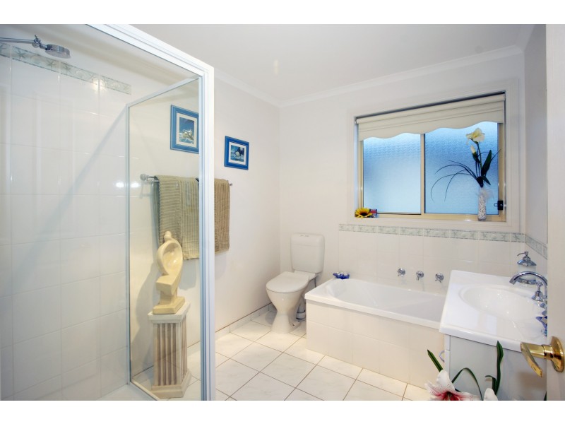 19 Marilyn Way, Sale VIC 3850