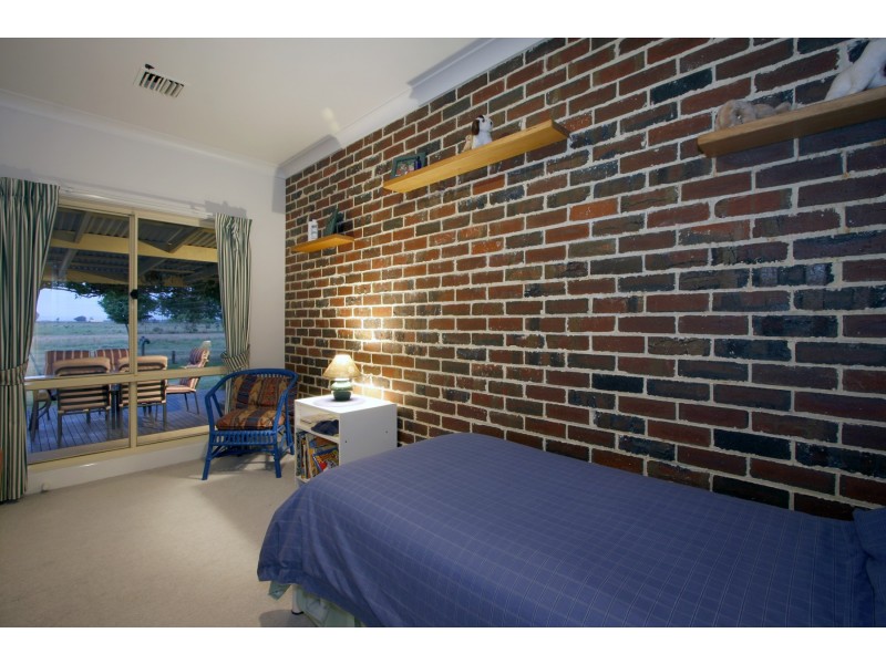 28 Anderson Court, Sale VIC 3850