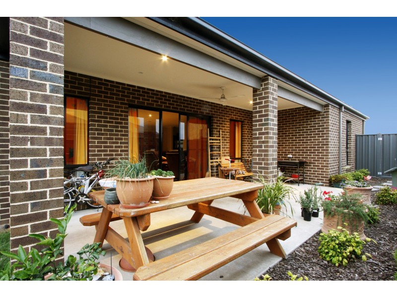 34 Dryden Place, Sale VIC 3850
