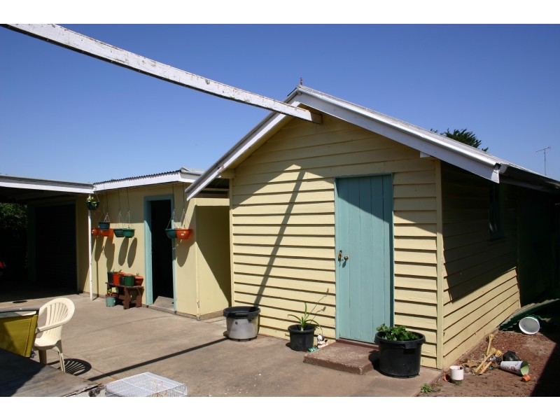 21 Powerscourt Street, Maffra VIC 3860