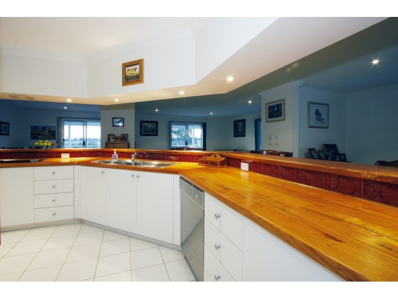437 Briagolong Road, Stratford VIC 3862
