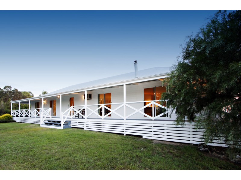437 Briagolong Road, Stratford VIC 3862