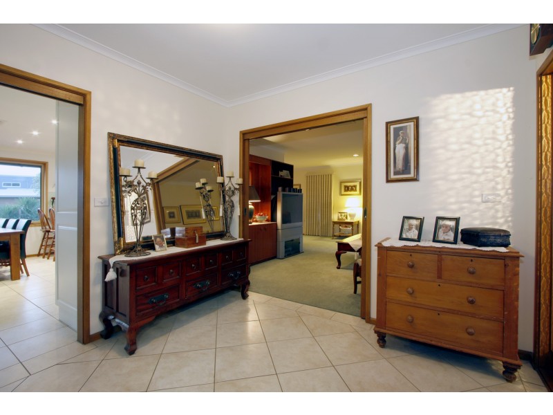 17 Somerton Park, Sale VIC 3850