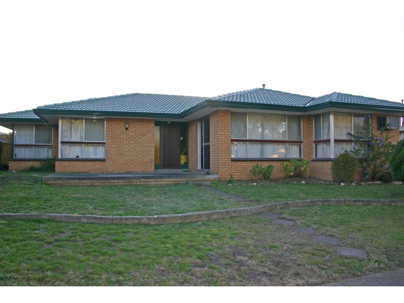 12 Sandra Court, Sale VIC 3850