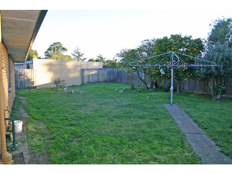 12 Sandra Court, Sale VIC 3850
