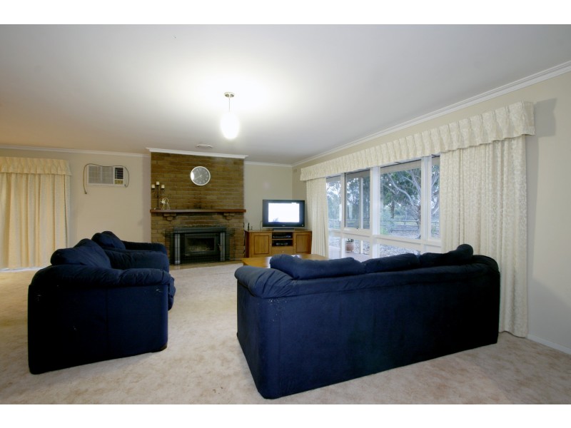 90 Vale Road, Longford VIC 3851