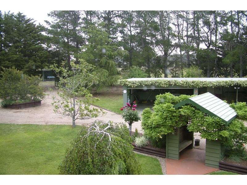 3 Cochranes Road, Seaspray VIC 3851