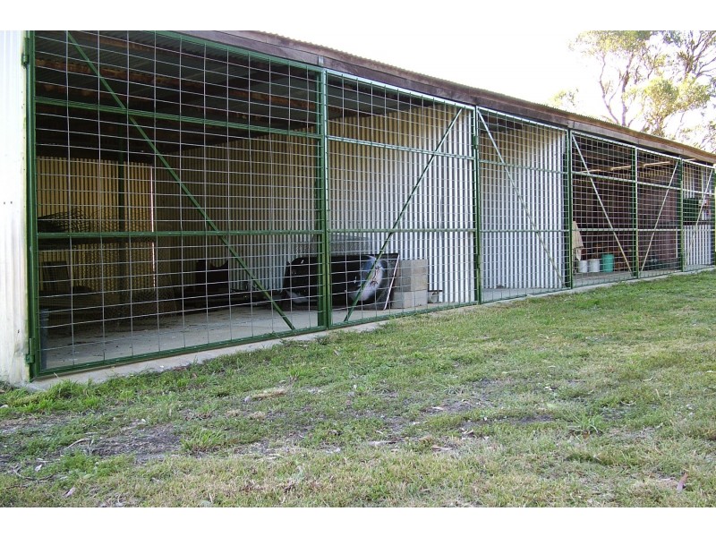 3 Cochranes Road, Seaspray VIC 3851