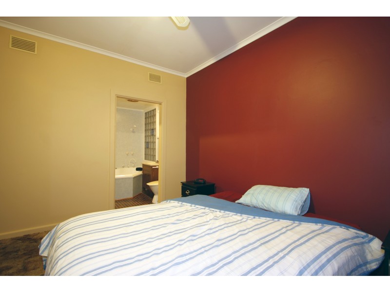 12 Hoddle Street, Sale VIC 3850