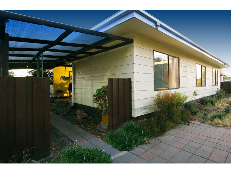 12 Hoddle Street, Sale VIC 3850