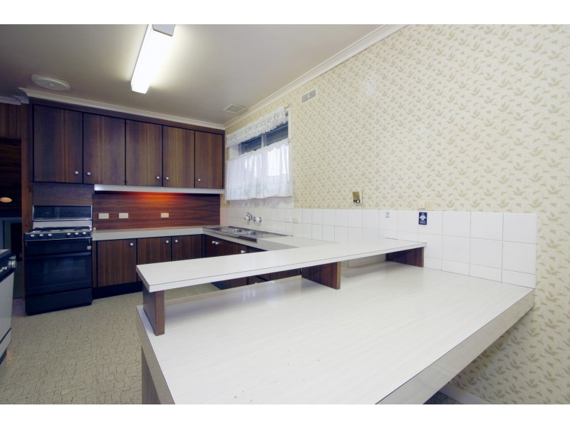 13-15 Lansdowne Street, Sale VIC 3850