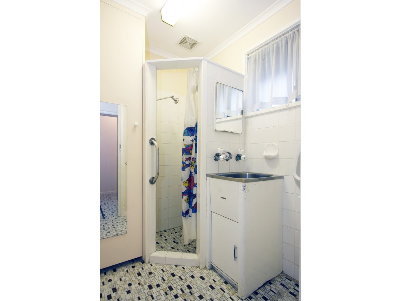 13-15 Lansdowne Street, Sale VIC 3850