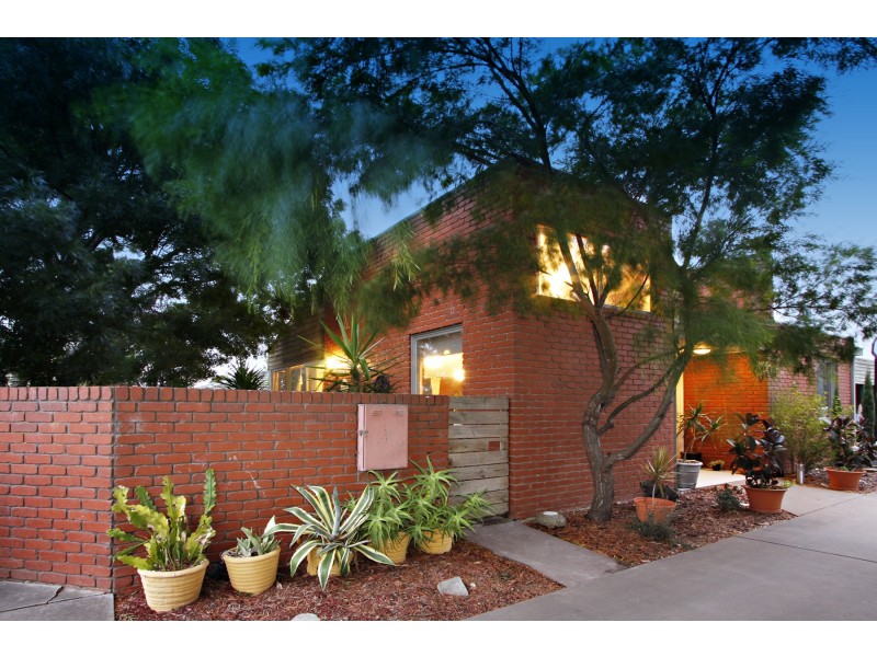 1/97 Marley Street, Sale VIC 3850