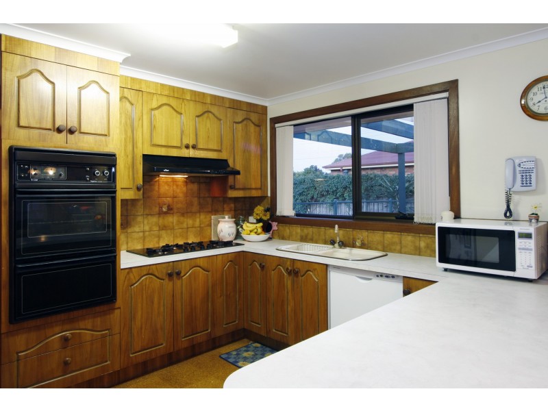 97 Montgomery Street, Sale VIC 3850