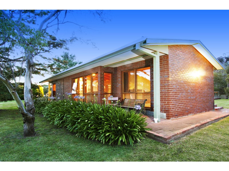 25 Wirra Mirra Drive, Wurruk VIC 3850