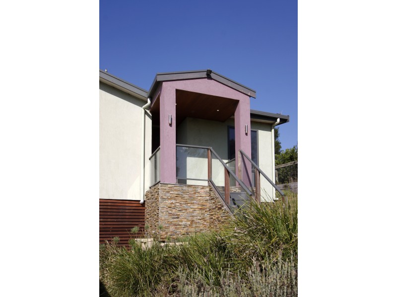 8 High Street, Longford VIC 3851