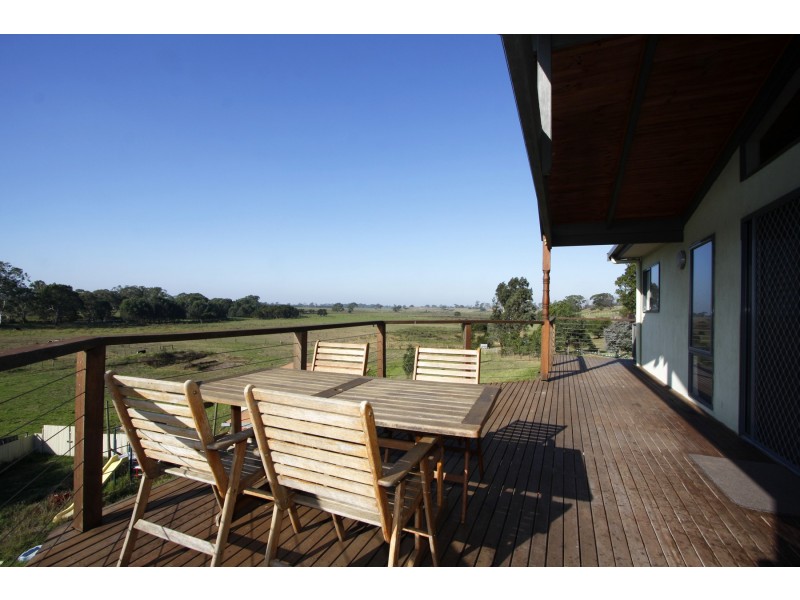 8 High Street, Longford VIC 3851