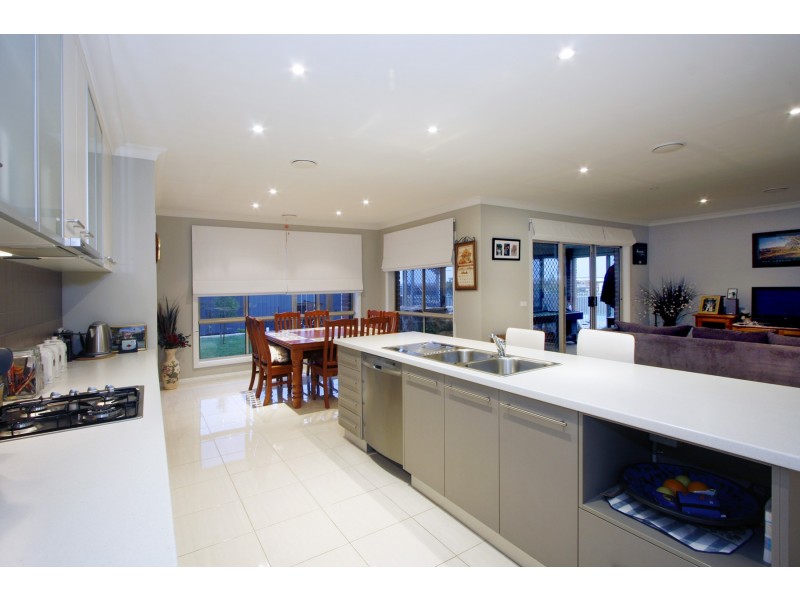 39 Sovereign Drive, Wurruk VIC 3850