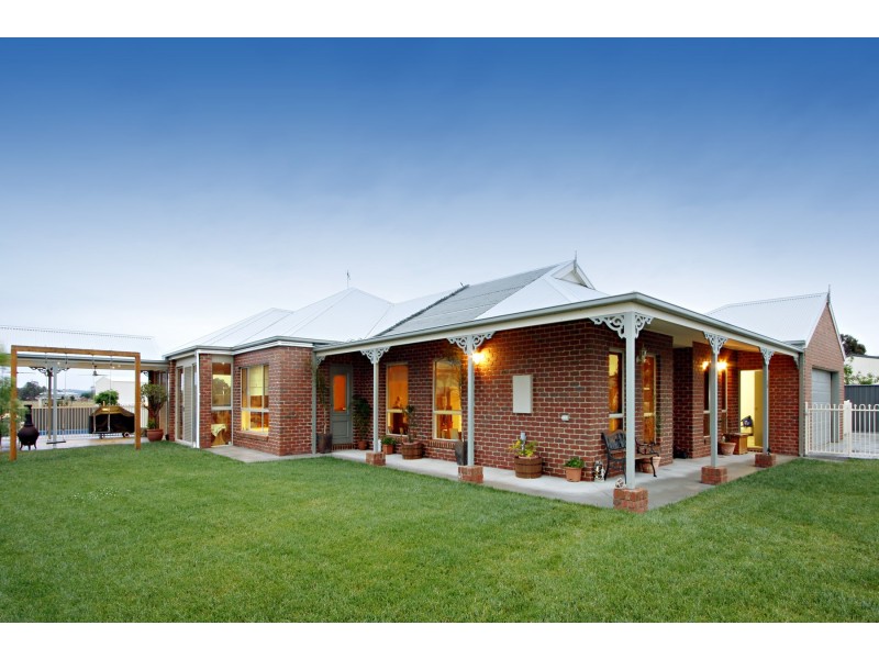 39 Sovereign Drive, Wurruk VIC 3850