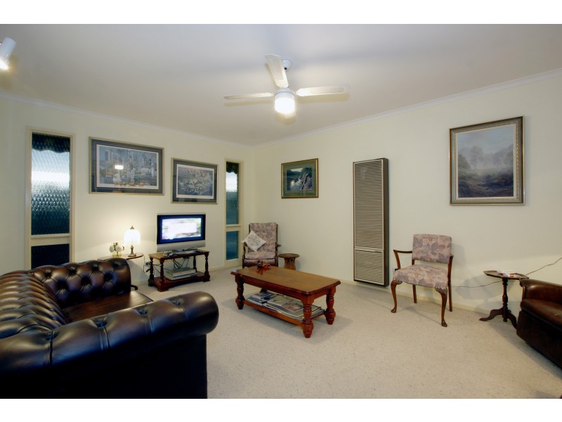 2 Polaris Drive, Sale VIC 3850