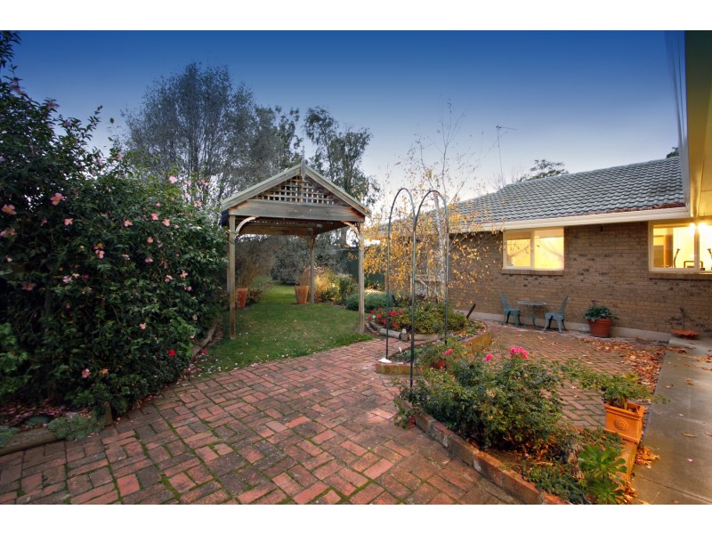 2 Polaris Drive, Sale VIC 3850