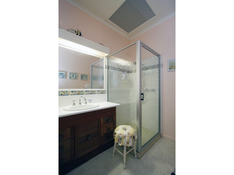 3 Elizabeth Court, Sale VIC 3850