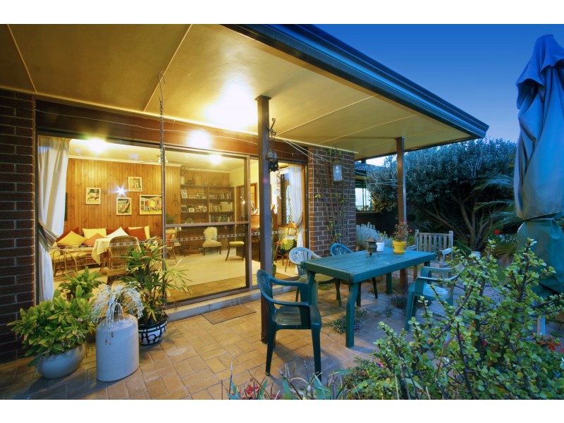 3 Elizabeth Court, Sale VIC 3850