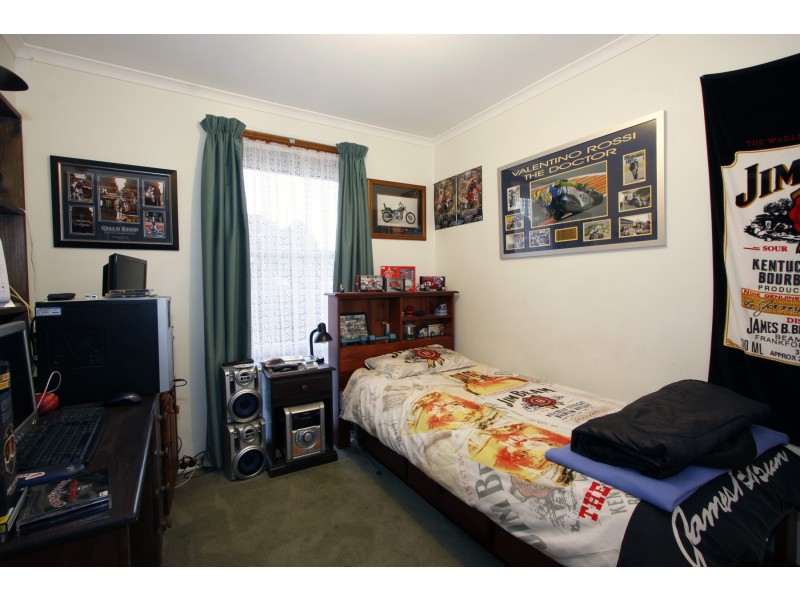 6 Jackson Avenue, Sale VIC 3850