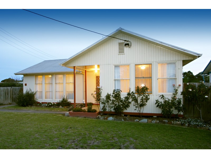 6 Stead Street, Sale VIC 3850